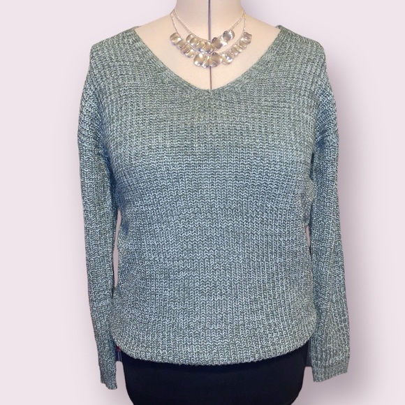 SO Lace-up V-neck Sweater in Heather Green - size small - Picture 7 of 8